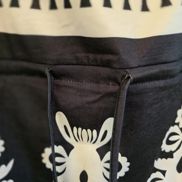 Navy and White Printed Pull-On Skirt - Picture 3 of 8